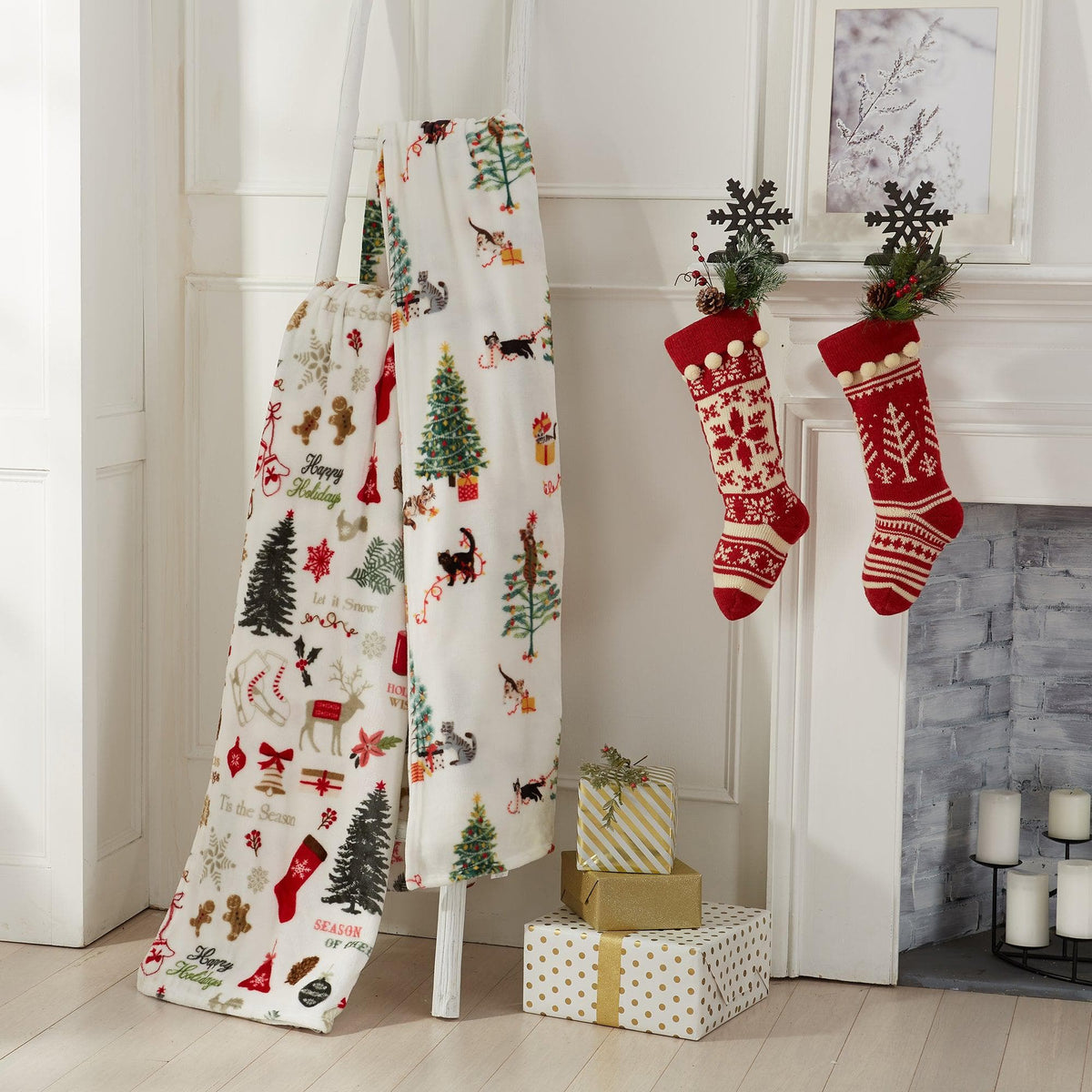 Holiday Velvet Plush Throw Blanket