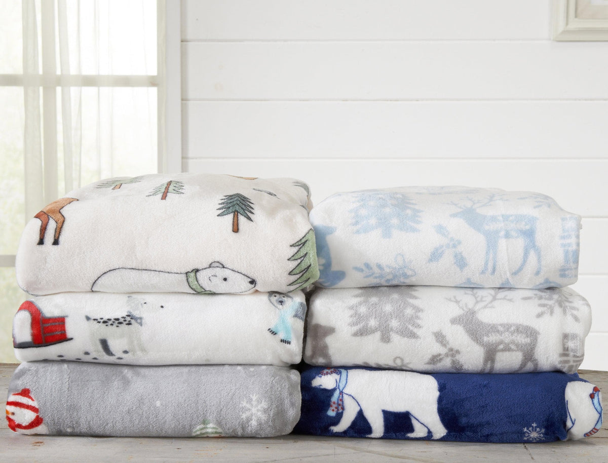 Holiday Velvet Plush Throw Blanket