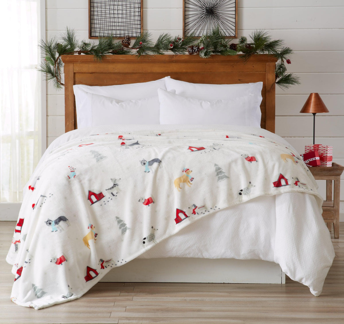 Holiday Velvet Plush Throw Blanket