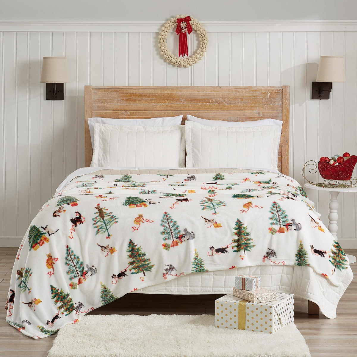 Holiday Velvet Plush Throw Blanket