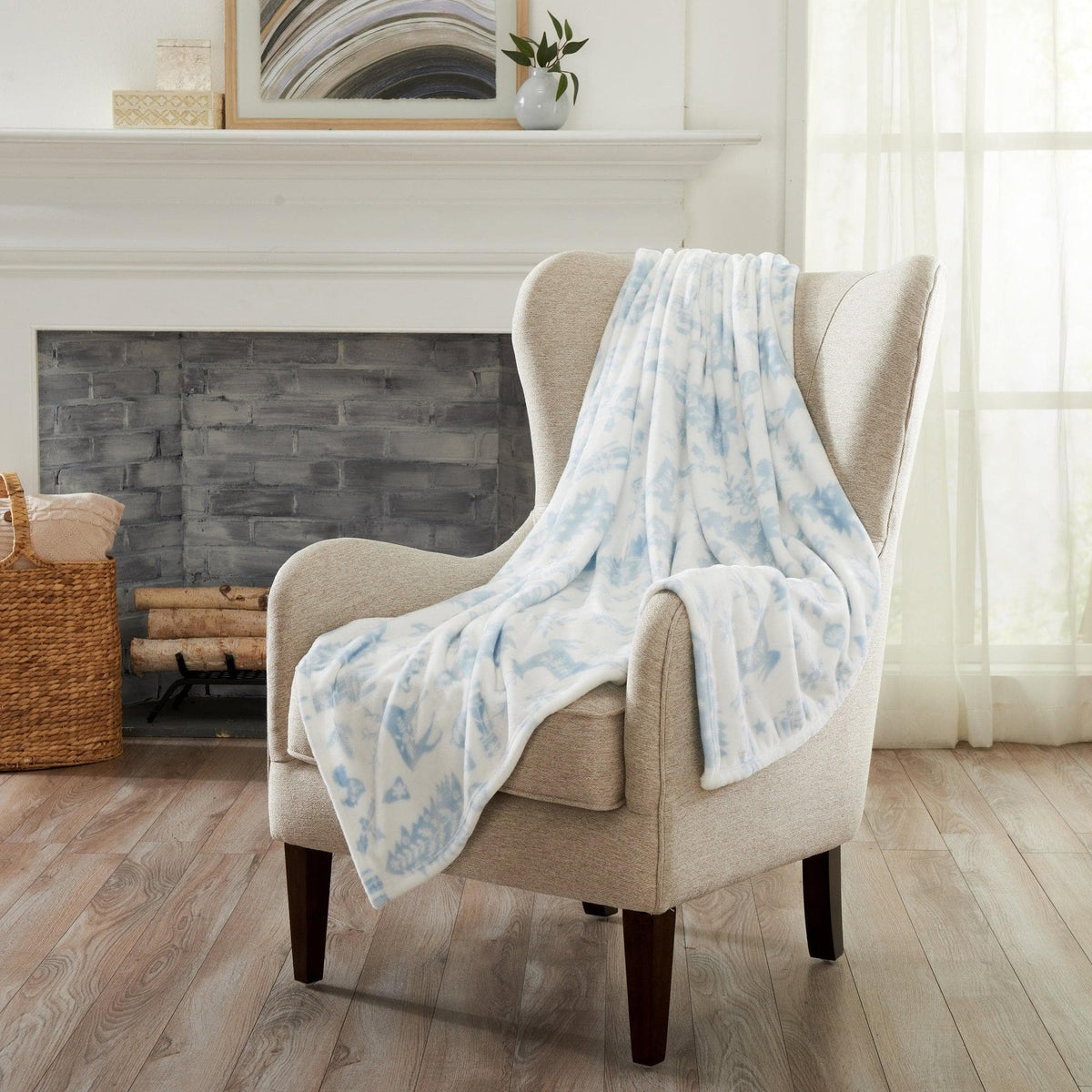 Holiday Velvet Plush Throw Blanket